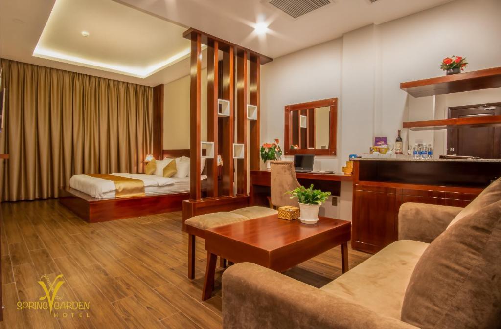 Spring Garden Hotel Lk Long Khanh Εξωτερικό φωτογραφία