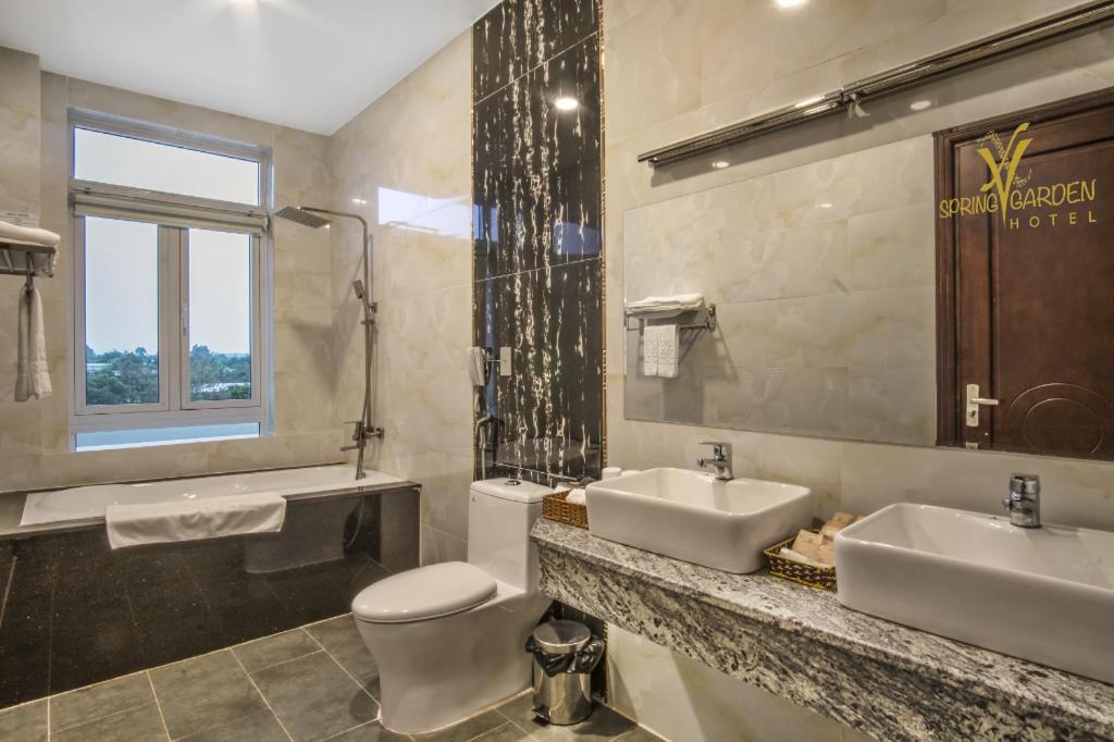 Spring Garden Hotel Lk Long Khanh Εξωτερικό φωτογραφία