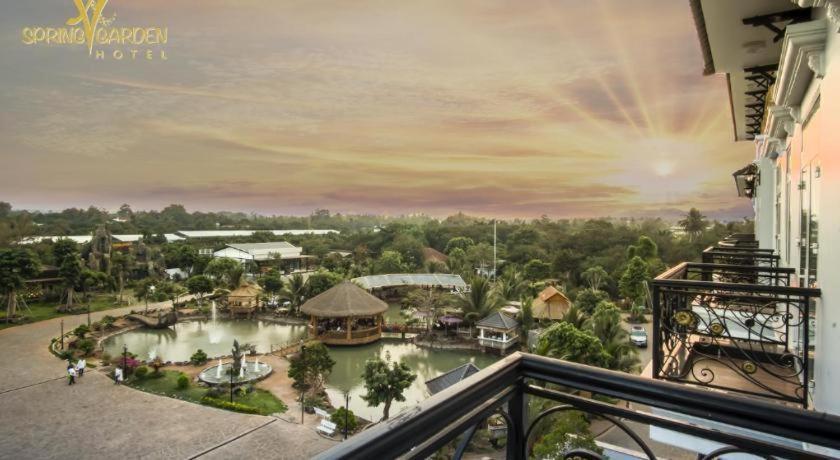Spring Garden Hotel Lk Long Khanh Εξωτερικό φωτογραφία